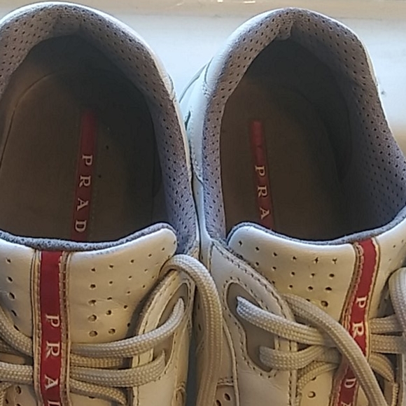 Men's Prada shoe size 8 runs big more like 10 - Picture 3 of 6